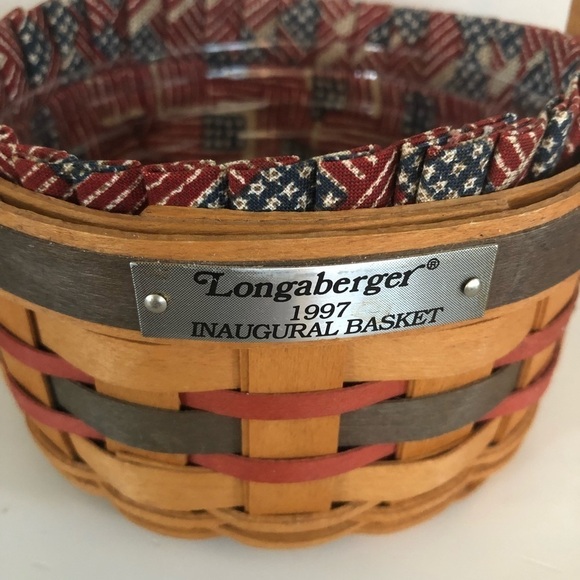 Longaberger 1997 Inaugural basket with liner and protector - Picture 2 of 8